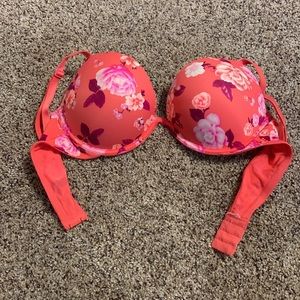 PINK Victoria’s Secret super push up bra